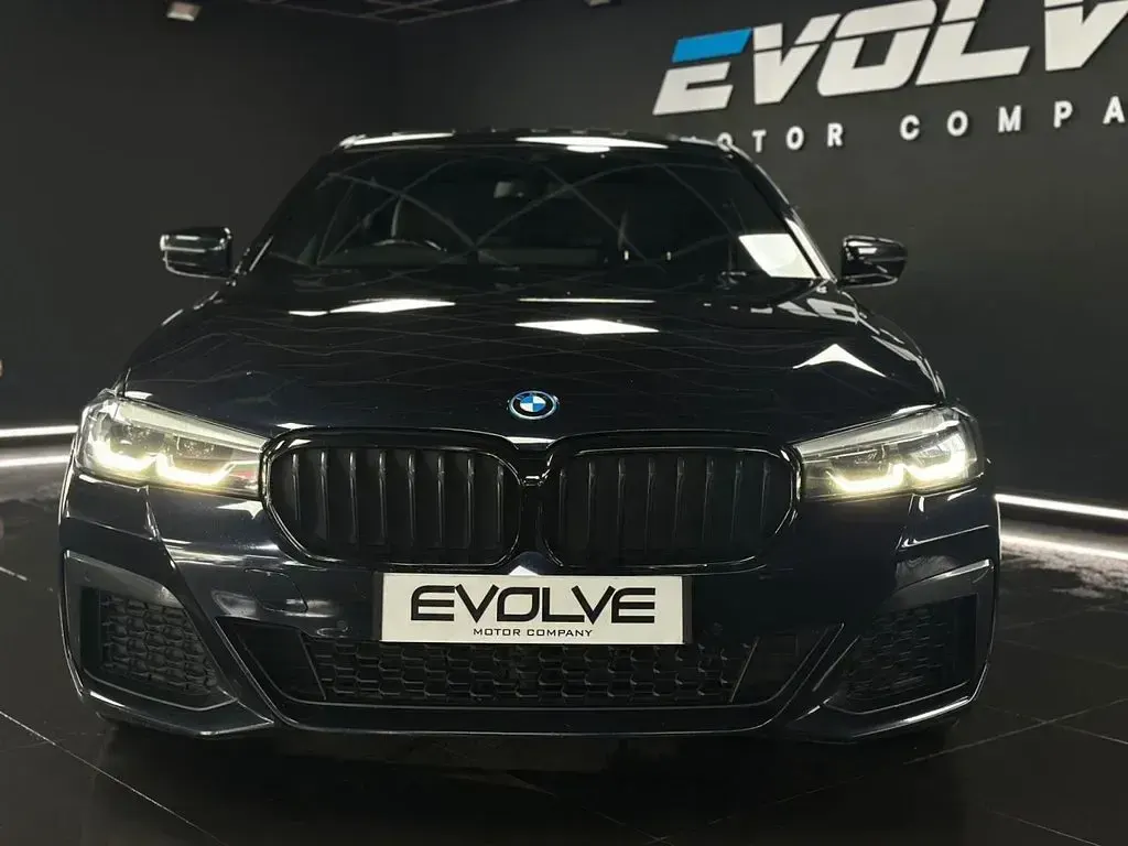 Used BMW 545e M Sport 388 HP (285 kW) 2021 Black Sedan