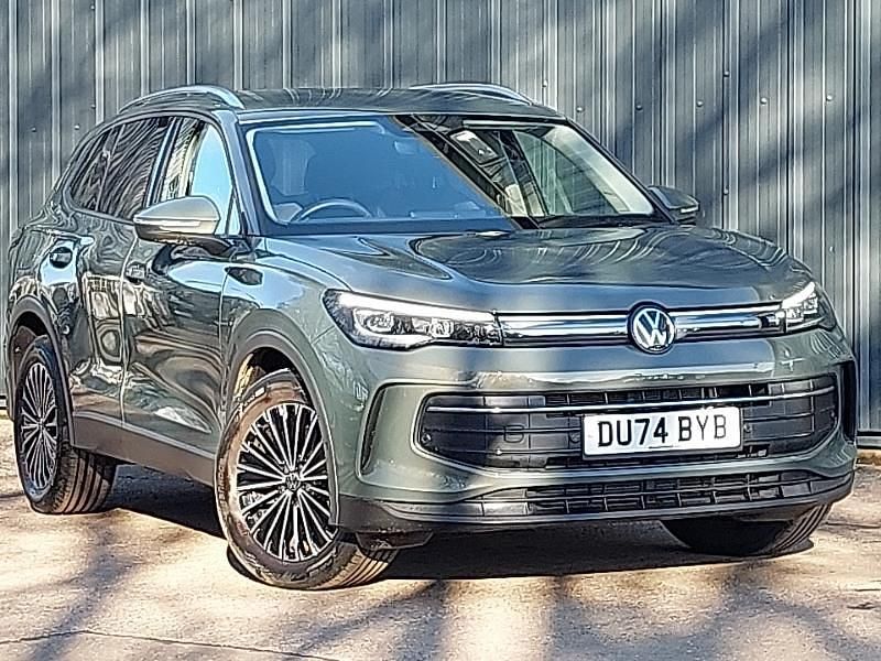 Used VW Tiguan Match 150 HP (110 kW) 2024 Green SUV