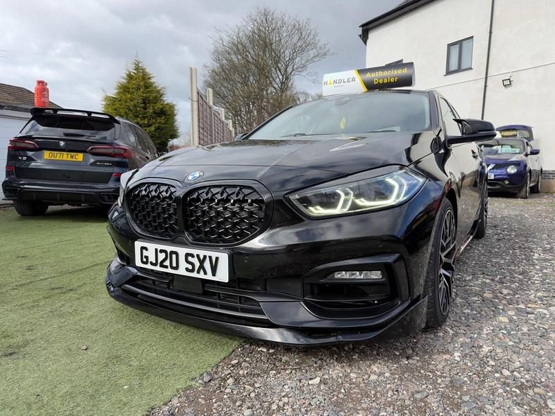 Used BMW 118 Sport Line 2020 Black Hatchback