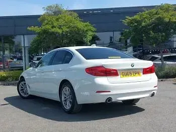 Used BMW 520 Comfort Edition 184 HP (135 kW) 2020 White Sedan