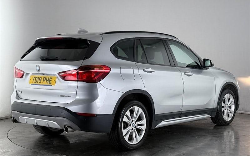 Used BMW X1 Sport Line 190 HP (139 kW) 2019 Silver SUV