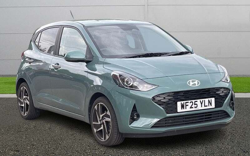 New 2025 Hyundai i10 Premium Hatchback | £16,799 (Fair price) - Image 1/4