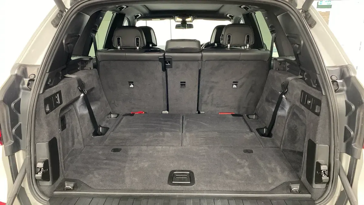 Used BMW X5 Comfort Edition 265 HP (194 kW) 2019 Mineral white SUV