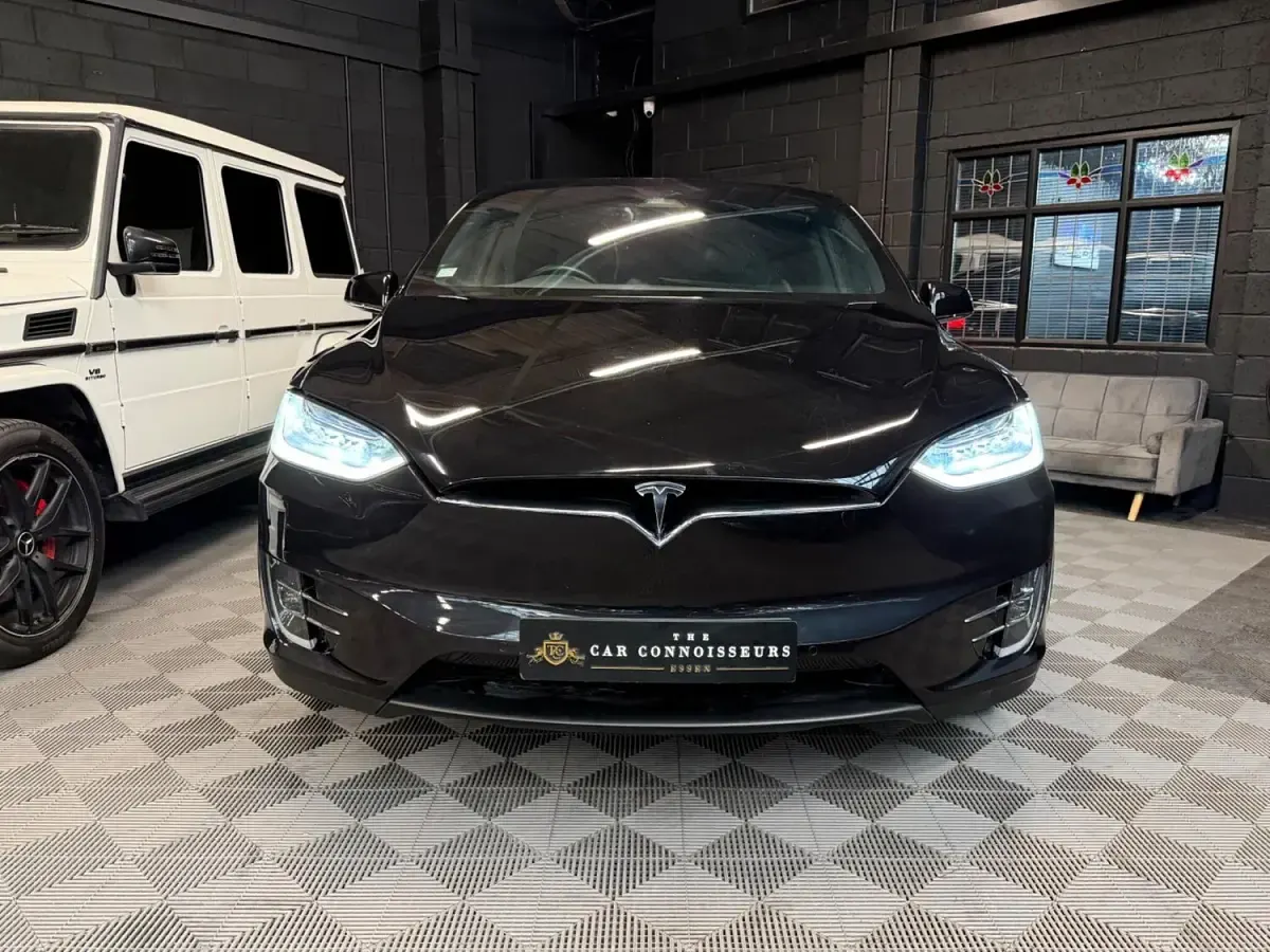 Used Tesla Model X 311 kW (423 HP) 2017 Black SUV