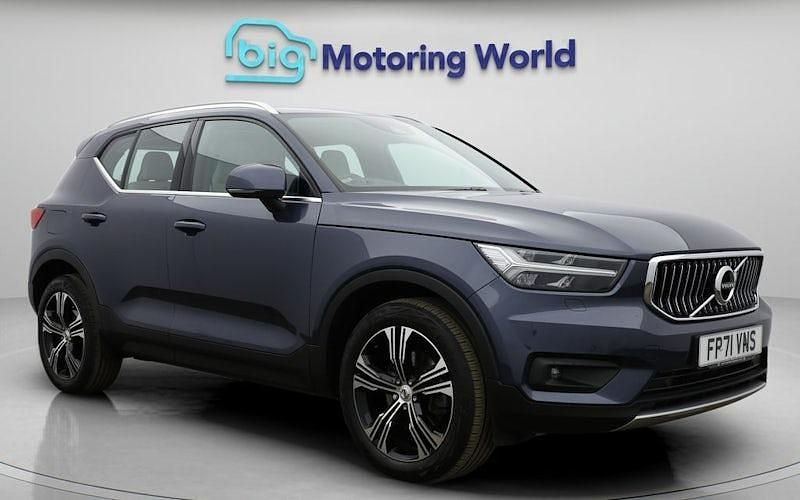 Used Volvo XC40 Inscription 197 HP (144 kW) 2021 Blue SUV
