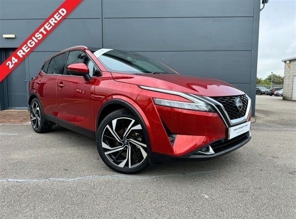 Red Used 2024 Nissan Qashqai Tekna+ SUV | £31,995 - Image 1/4