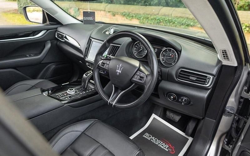 Used Maserati Levante GT 330 HP (242 kW) 2022 Grey SUV