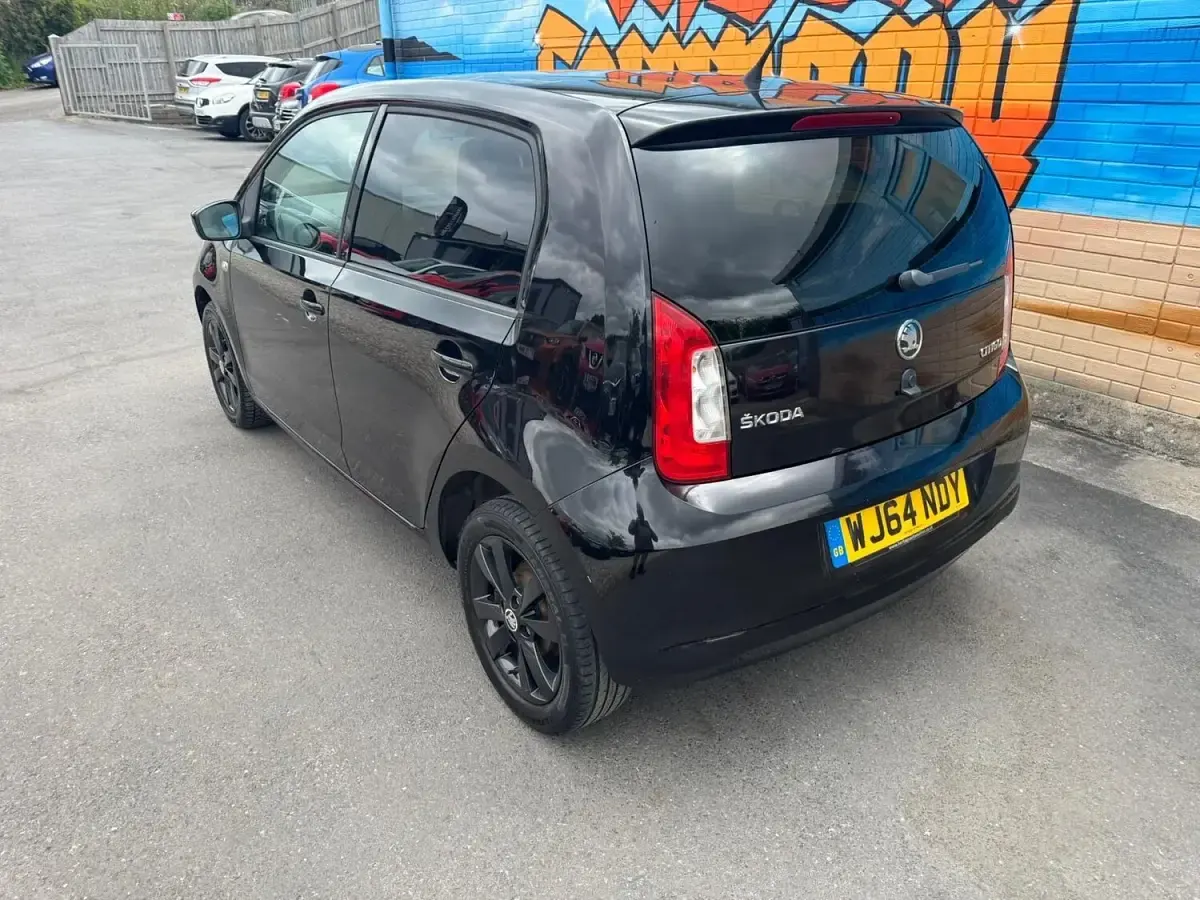 Used Skoda Citigo 75 HP (55 kW) 2014 Black Hatchback