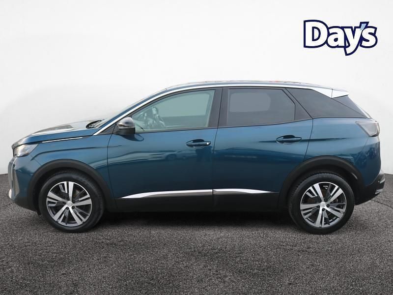 Used Peugeot 3008 Allure 130 HP (95 kW) 2022 Blue SUV