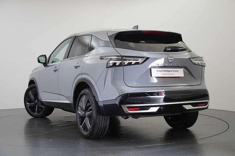 Used Nissan Qashqai Tekna 138 HP (101 kW) 2025 Grey SUV