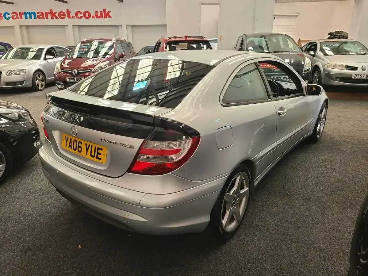 Used Mercedes C180 2006 Silver Coupe