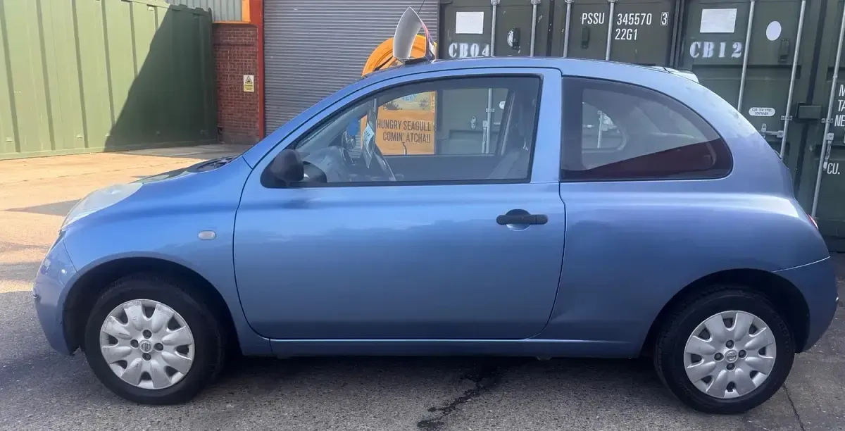 Used Nissan Micra 79 HP (58 kW) 2006 Blue Hatchback