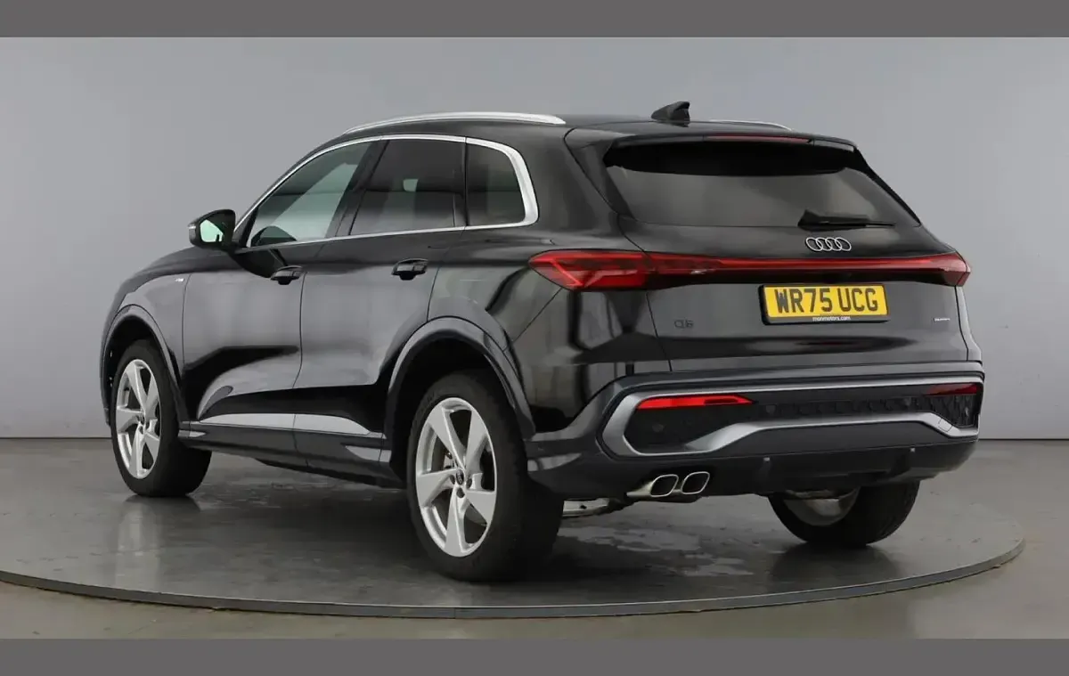 Used Audi Q5 S-Line 200 HP (147 kW) 2025 Black SUV
