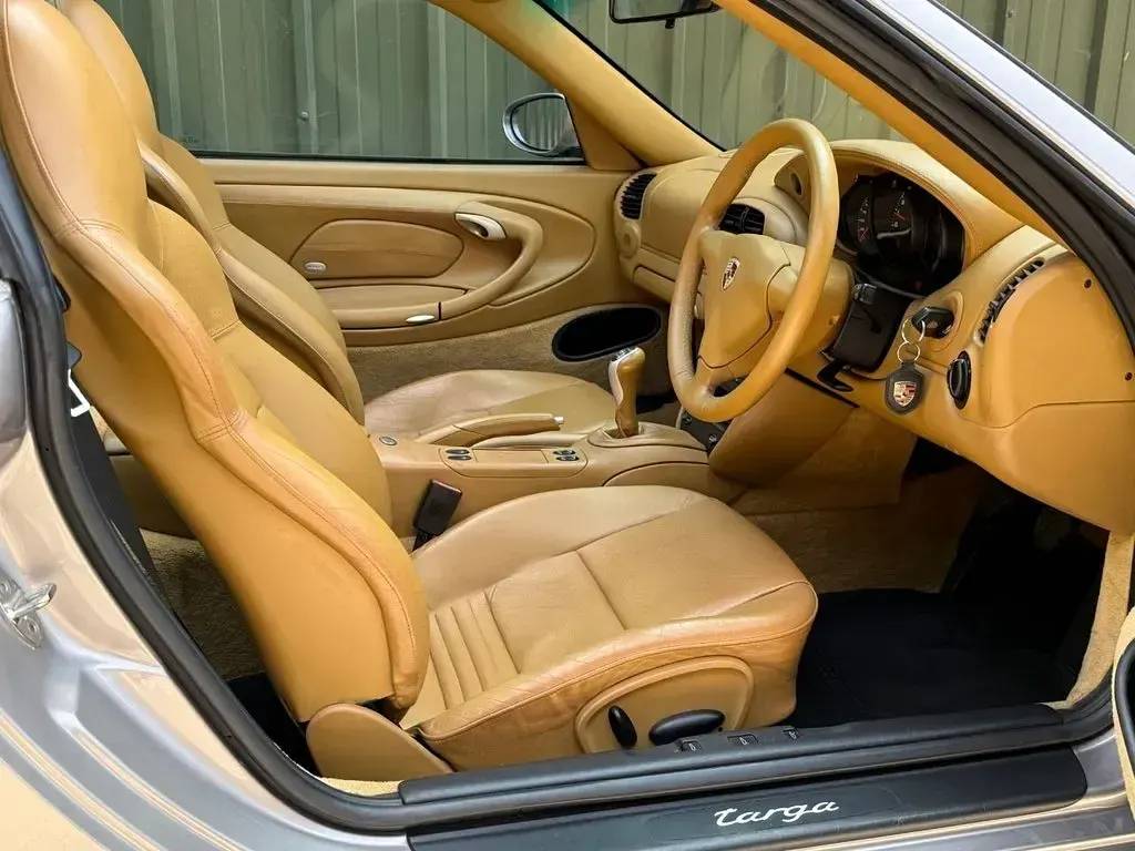 Used Porsche 996 315 HP (231 kW) 2003 Silver Cabriolet