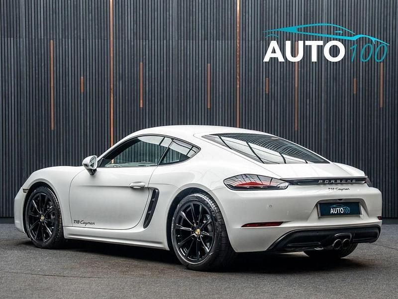 Used Porsche 718 Cayman 2018 White Coupe