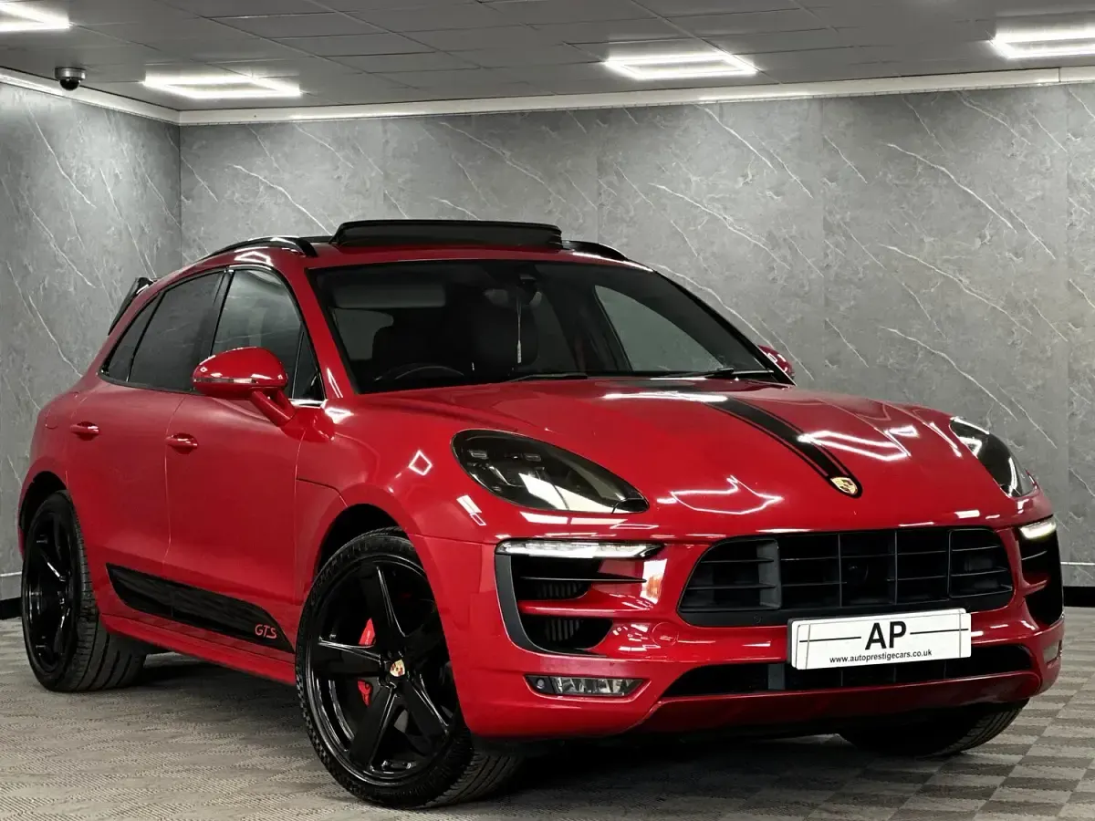 Used Porsche Macan 2016 Red SUV