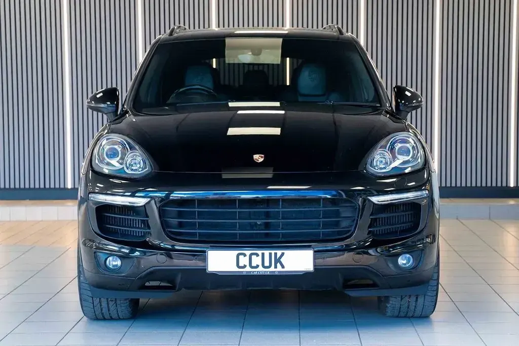 Used Porsche Cayenne Platinum Edition 262 HP (192 kW) 2017 Black SUV