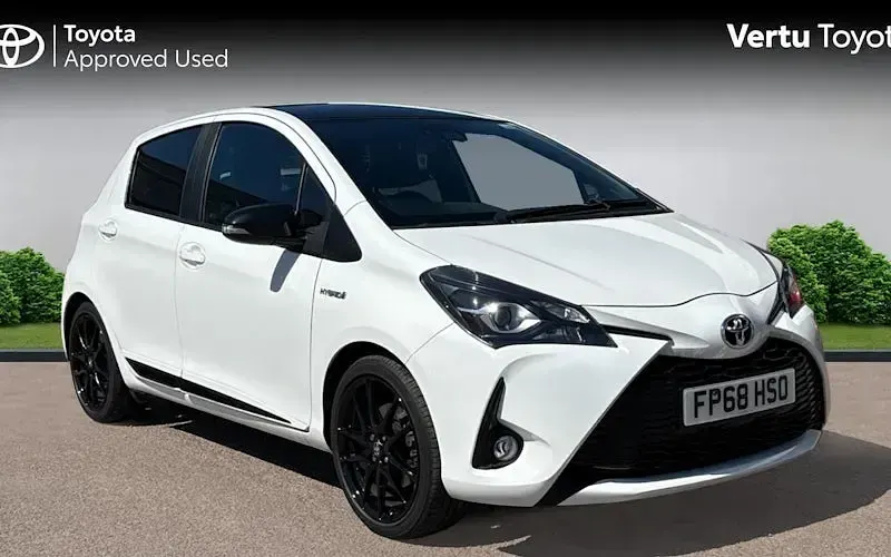 Second-hand Toyota Yaris Hybrid Sport 101 CP (74 kW) 2019 Hatchback