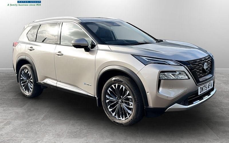 Used Nissan X-Trail Tekna 213 HP (156 kW) 2025 Silver SUV