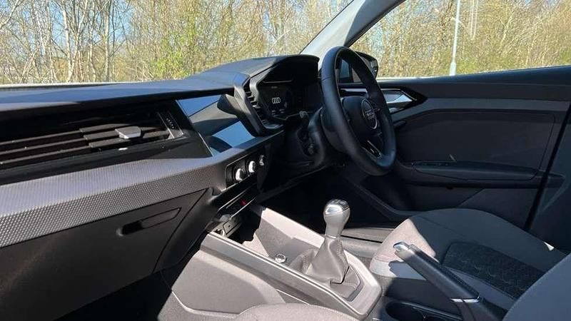 Used Audi A1 Sport 95 HP (69 kW) 2024 Grey SUV