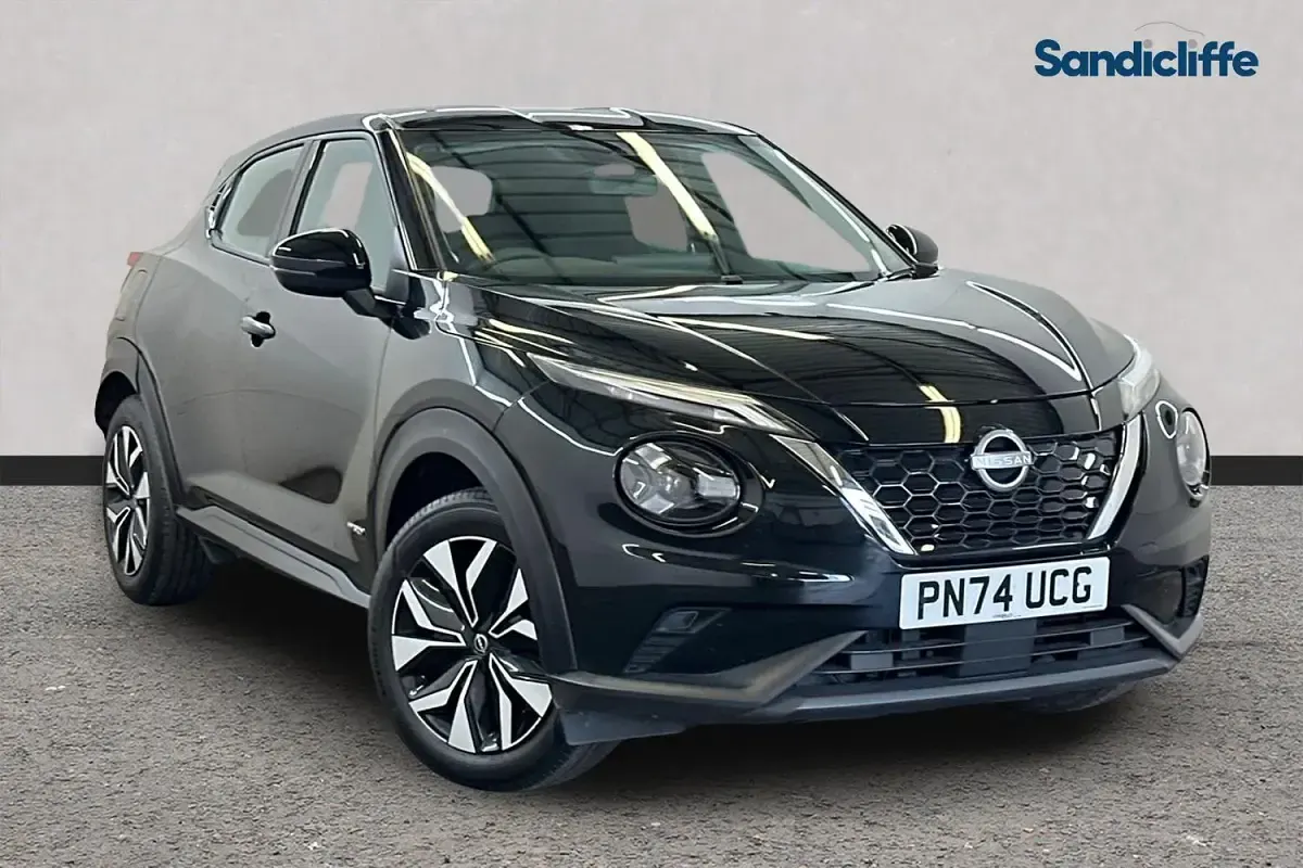 Usado Nissan Juke Acenta Premium 143 HP (105 kW) 2024 SUV