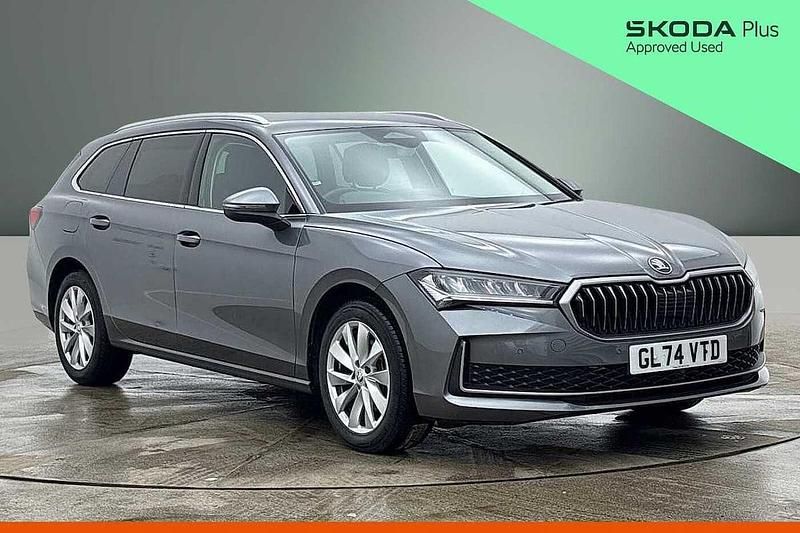 Used Skoda Superb SE Technology 110 HP (80 kW) 2024 Graphite grey metallic Estate