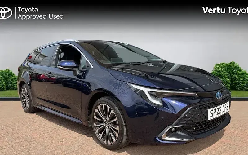 Used Toyota Corolla Design 140 HP (102 kW) 2026 Estate