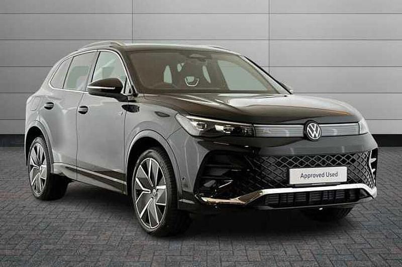 Grenadilla black Used 2025 VW Tiguan R-line SUV | £37,990 - Image 1/4