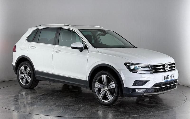 White Used 2018 VW Tiguan SEL SUV | £18,400 (Fair price) - Image 1/3
