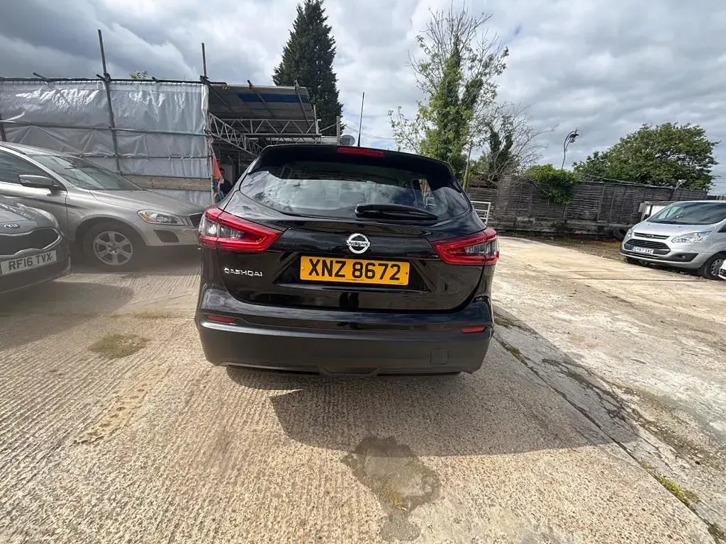 Used Nissan Qashqai Acenta 2018 Black SUV