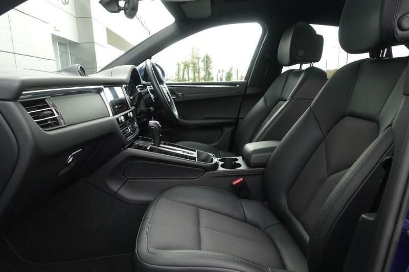Used Porsche Macan 2022 Blue SUV