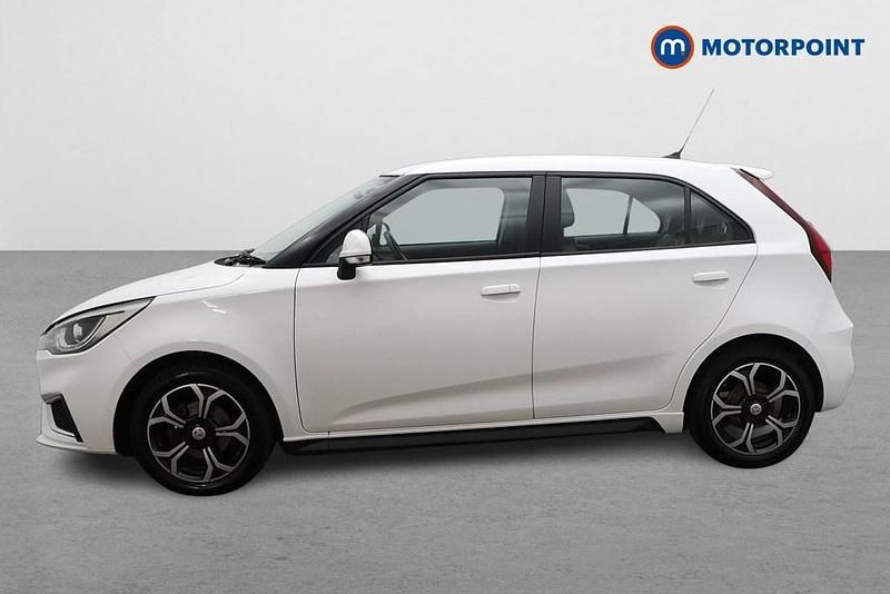 Used MG MG3 Exclusive 106 HP (77 kW) 2019 White Hatchback