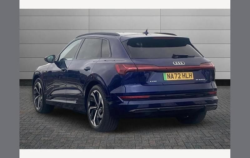 Used Audi e-tron Black Edition 300 kW (408 HP) 2022 Navarra blue SUV