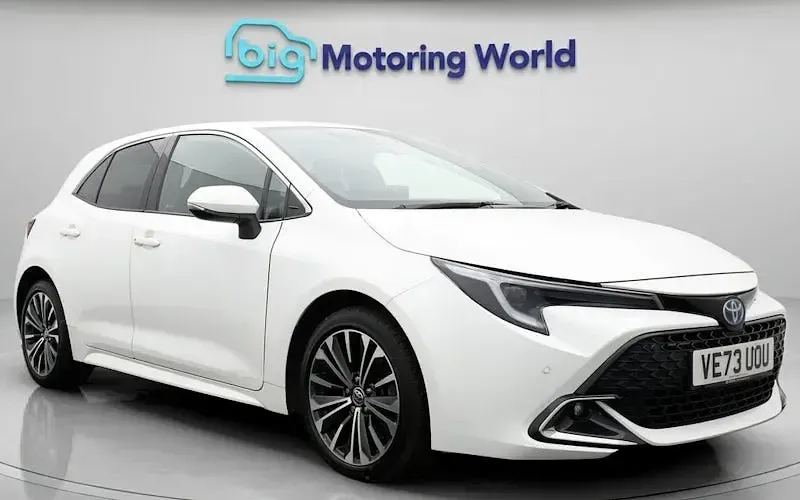 Used Toyota Corolla Design 140 HP (102 kW) 2026 Hatchback