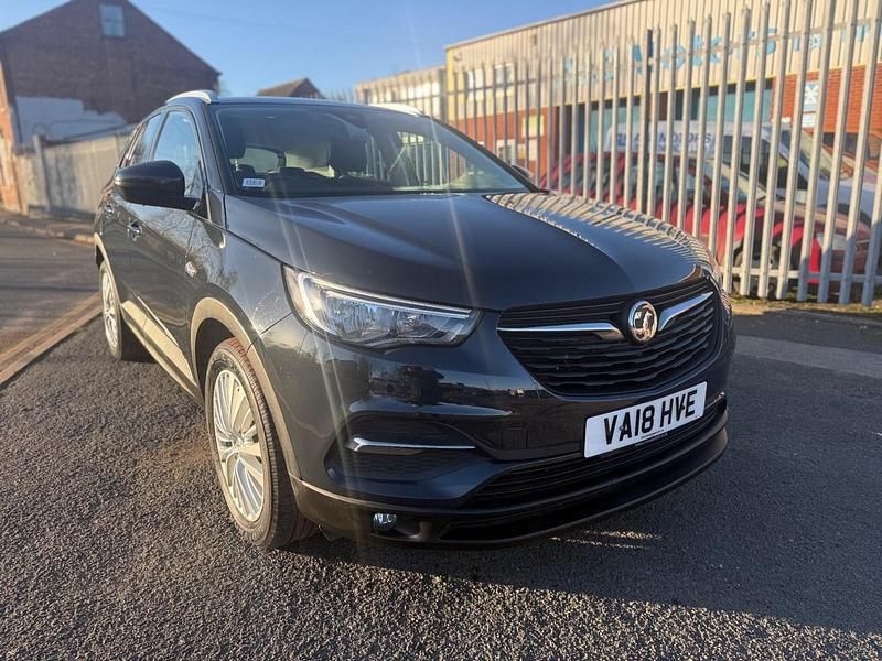 Grey Used 2018 Vauxhall Grandland X SUV | £6,400 (Super price) - Image 1/4
