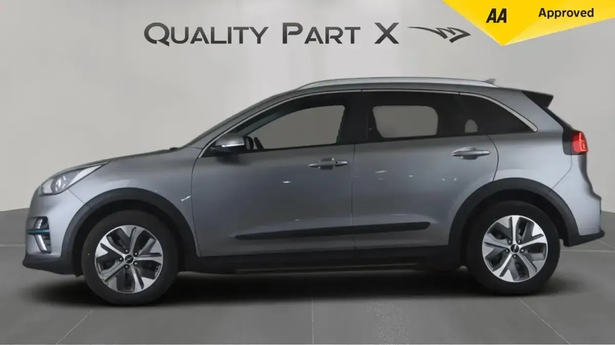 Used Kia Niro 150 kW (204 HP) 2022 Grey SUV
