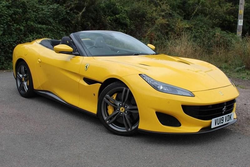 Used Ferrari Portofino 600 HP (441 kW) 2019 Yellow Cabriolet