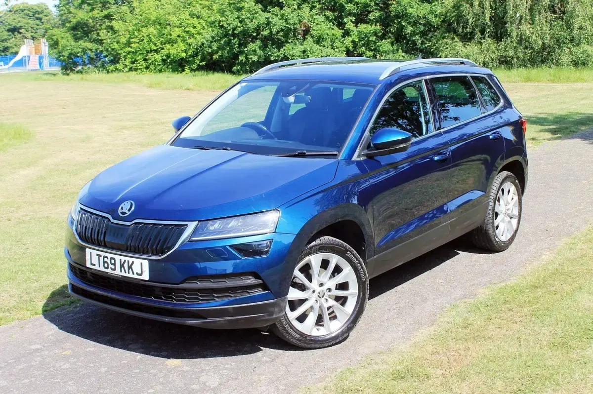 Begagnad Skoda Karoq SE L 150 HK (110 kW) 2019 Blå SUV