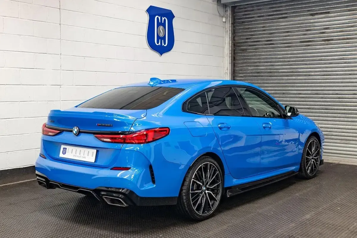 Usado BMW M235 Exclusive 2021 Azul Coupe
