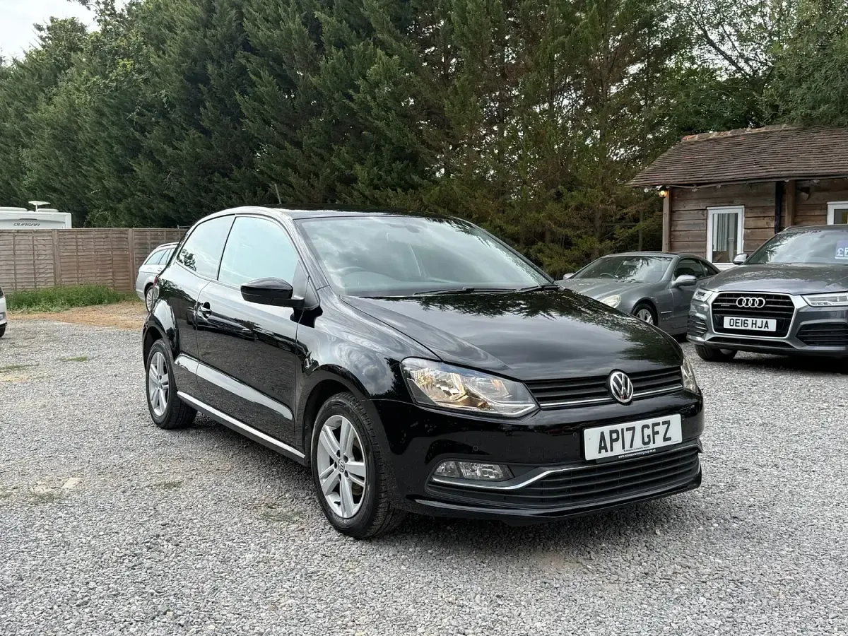 Used VW Polo Edition 90 HP (66 kW) 2017 Black Hatchback