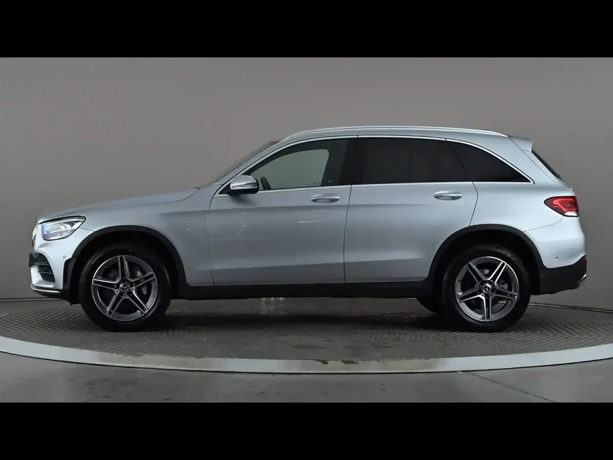 Used Mercedes GLC300de AMG line 2022 Silver Estate