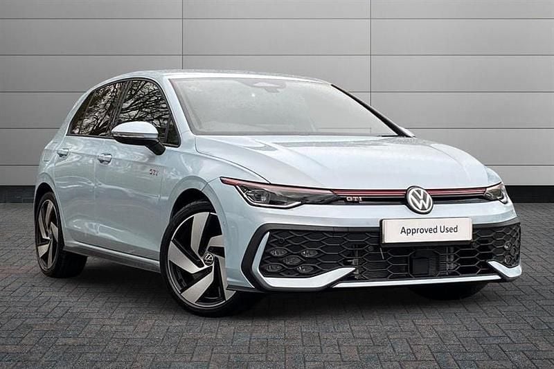 Oryx white New 2025 VW Golf VIII GTI Hatchback | £38,395 (Good price) - Image 1/3