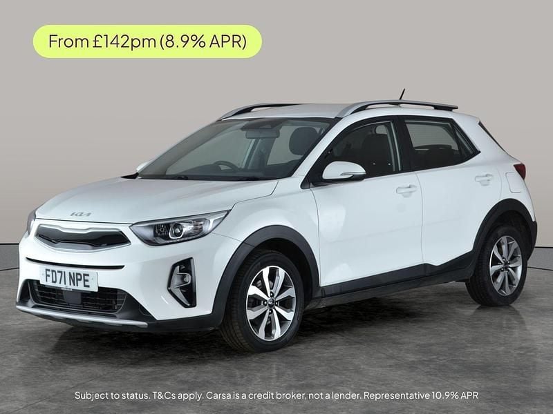 White Used 2022 Kia Stonic SUV | £11,428 (Good price) - Image 1/2