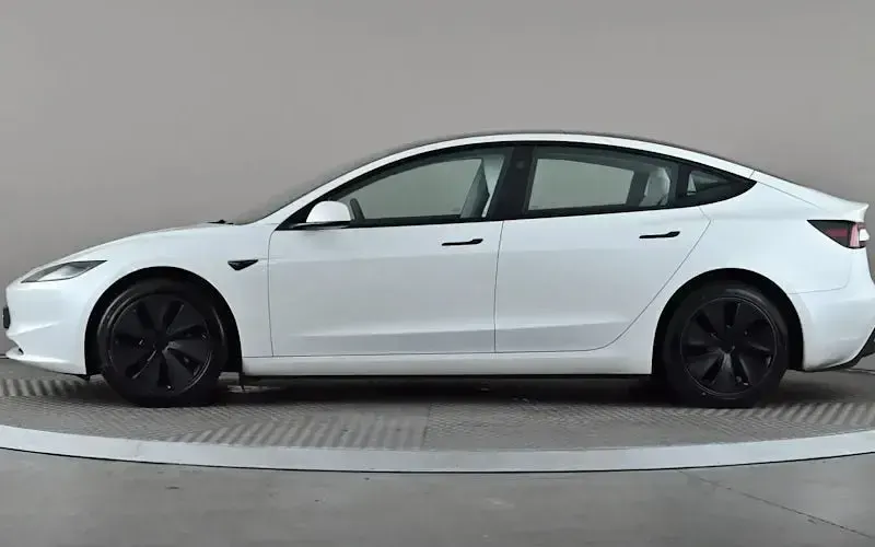 Used Tesla Model 3 Long Range AWD 366 kW (498 HP) 2024 White Sedan