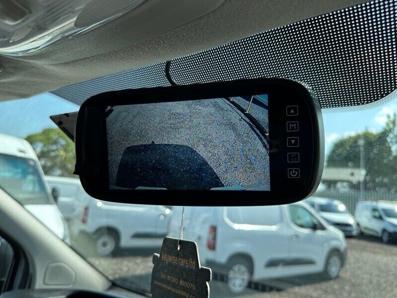 Image 2/2