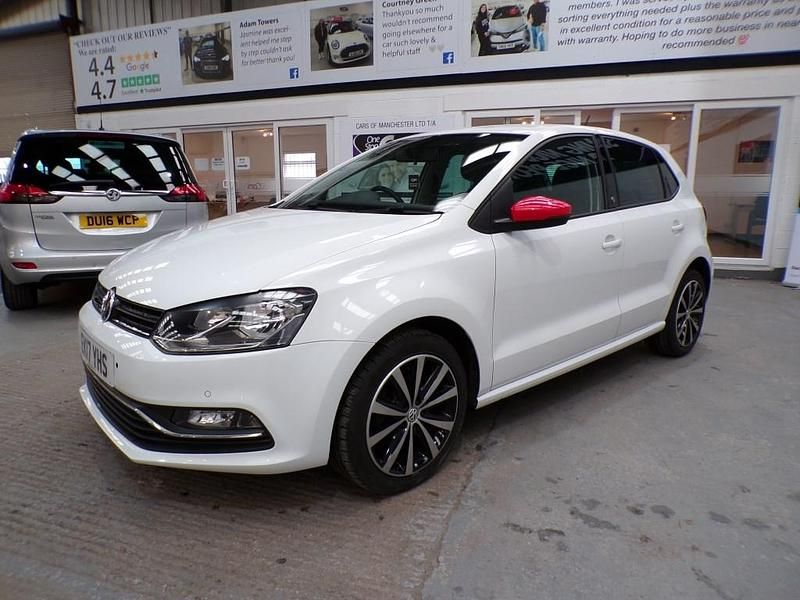 Used VW Polo Beats 90 HP (66 kW) 2017 White Hatchback