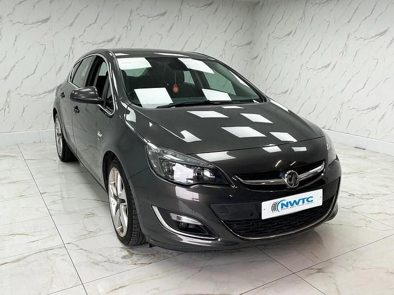 Used Vauxhall Astra SRi 2015 Grey Hatchback