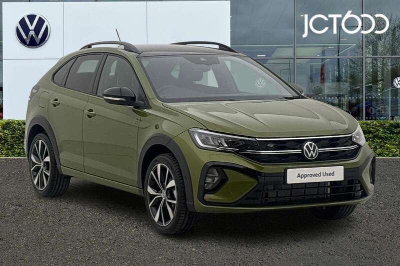 Green Used 2025 VW Taigo R-line SUV | £26,995 (Expensive) - Image 1/4