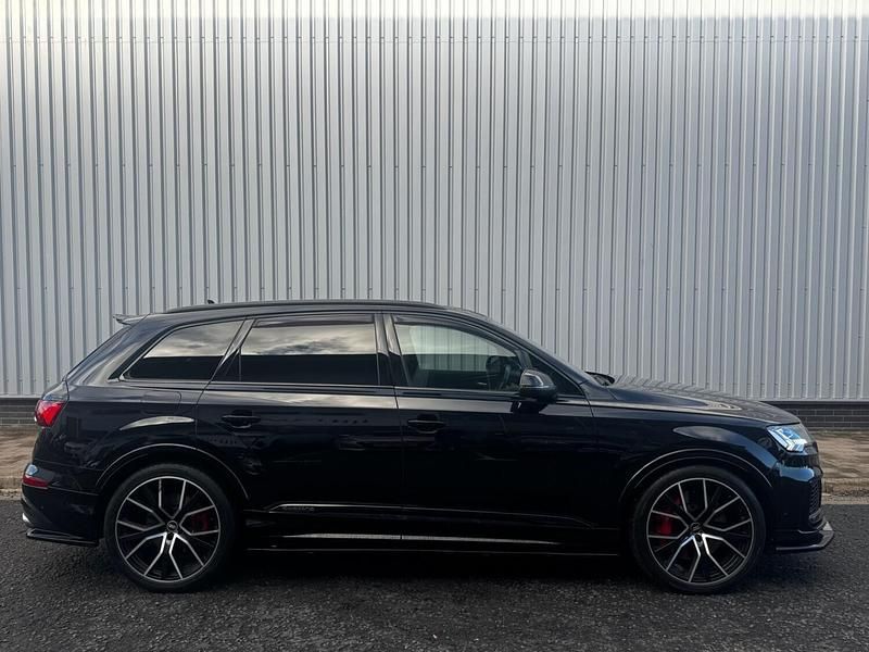 Used Audi SQ7 Advanced 429 HP (315 kW) 2019 Black SUV