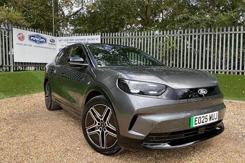 Used 2025 Ford Capri Premium SUV | £37,490 (Good price) - Image 1/1